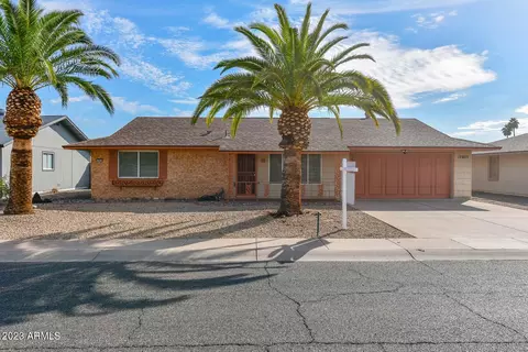 17823 N 132nd Ave, Sun City West, AZ 85375