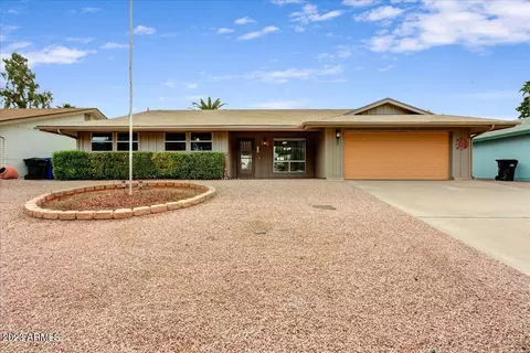 946 S 72nd St, Mesa, AZ 85208