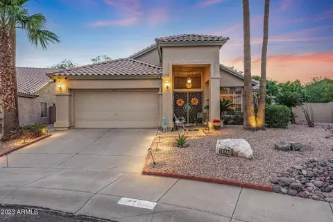 4627 E Bighorn Ave, Phoenix, AZ 85044