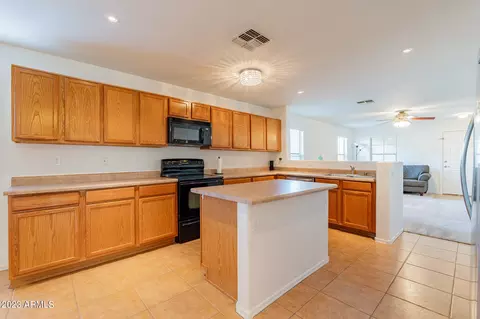 3733 E Jasper Dr, Gilbert, AZ 85296 photo 8