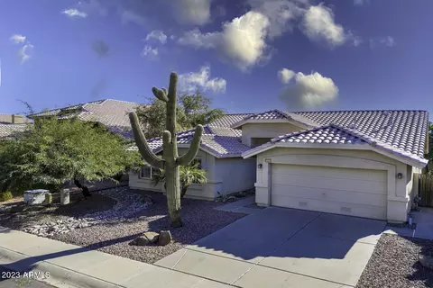 333 E Arabian Dr, Gilbert, AZ 85296