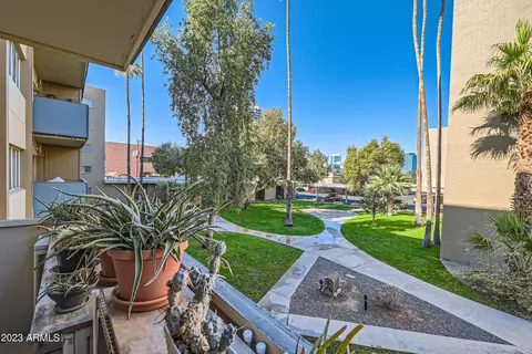 349 E Thomas Rd #E204, Phoenix, AZ 85012 photo 9