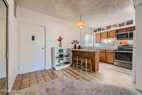 349 E Thomas Rd #E204, Phoenix, AZ 85012 photo 2
