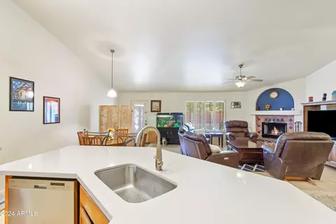 2717 E Nora St, Mesa, AZ 85213 photo 5