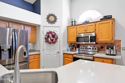 2717 E Nora St, Mesa, AZ 85213 photo 4