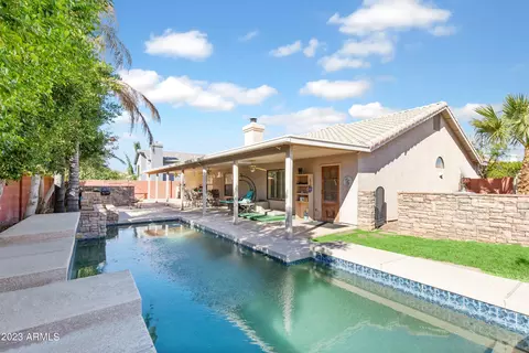 2717 E Nora St, Mesa, AZ 85213