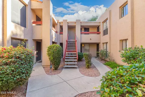 3131 W Cochise Dr #225, Phoenix, AZ 85051