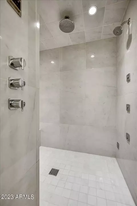 2402 Esplanade Ln E #1102, Phoenix, AZ 85016 photo 22