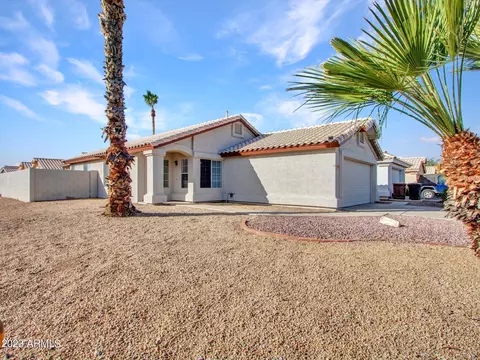 12456 N 83rd Dr, Peoria, AZ 85381