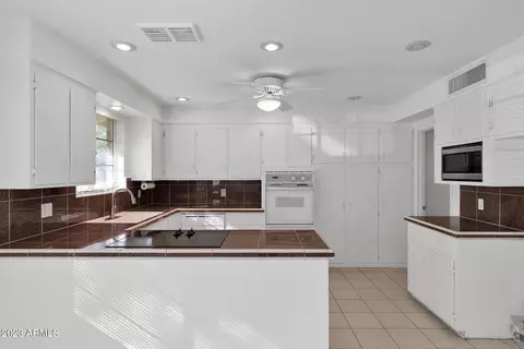 730 W Frier Dr, Phoenix, AZ 85021 photo 15
