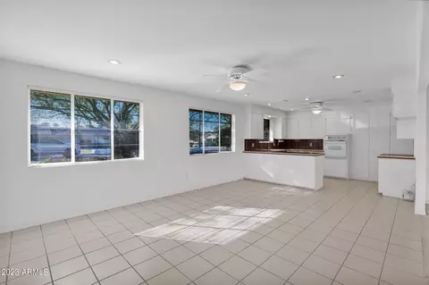 730 W Frier Dr, Phoenix, AZ 85021 photo 13