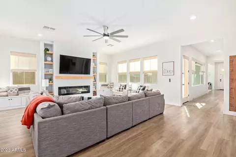 3700 E Austin Dr, Gilbert, AZ 85296 photo 11