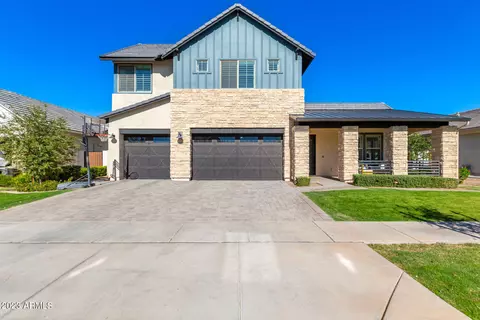 3700 E Austin Dr, Gilbert, AZ 85296