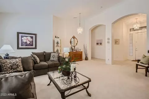 26271 N 46th Pl, Phoenix, AZ 85050 photo 4