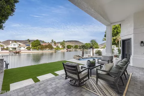 5530 W Monona Dr, Glendale, AZ 85308