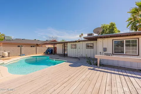 1666 E Bishop Dr, Tempe, AZ 85282 photo 9