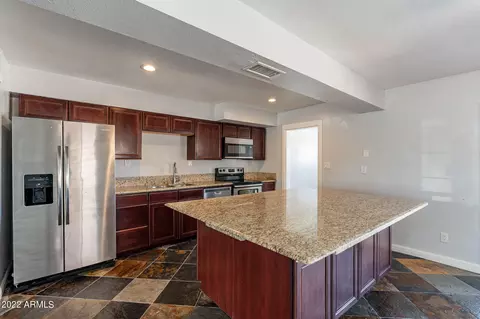 1666 E Bishop Dr, Tempe, AZ 85282 photo 16