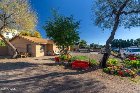 Exterior - 912 E Weber Dr, Tempe, AZ 85288 photo 7 of 8
