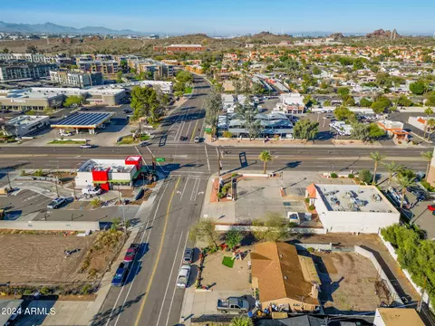 View/Area - 912 E Weber Dr, Tempe, AZ 85288 photo 3 of 8