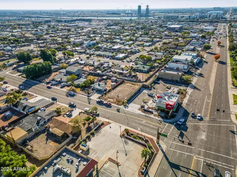 View/Area - 912 E Weber Dr, Tempe, AZ 85288 photo 7 of 8