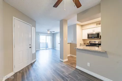 4410 N Longview Ave #208, Phoenix, AZ 85014