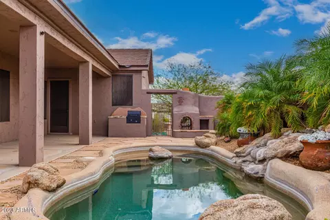 25 E Tanglewood Trl, Phoenix, AZ 85085 photo 32
