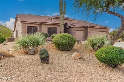 25 E Tanglewood Trl, Phoenix, AZ 85085 photo 3