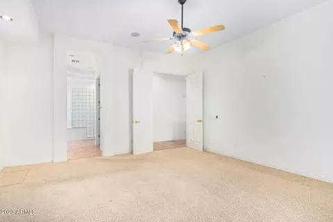25 E Tanglewood Trl, Phoenix, AZ 85085 photo 17