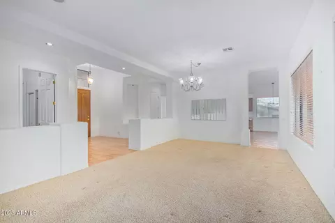 25 E Tanglewood Trl, Phoenix, AZ 85085 photo 6