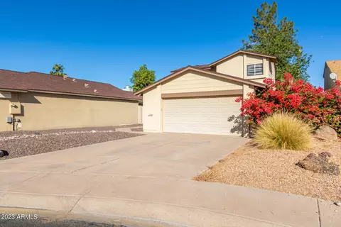 4222 E Caballero Cir, Mesa, AZ 85205 photo 3