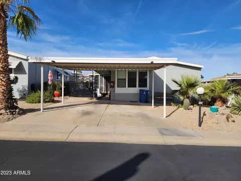 2233 E Behrend Dr #109, Phoenix, AZ 85024