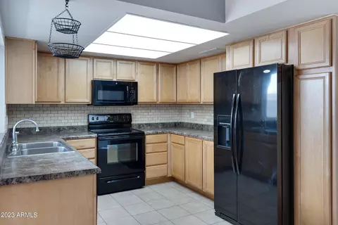 1528 Emerald Ave, Mesa, AZ 85204 photo 10