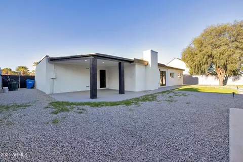 Exterior - 2531 E Mercer Ln, Phoenix, AZ 85028 photo 5 of 6