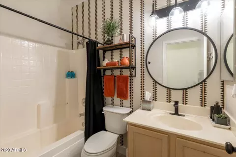 4053 W Hackamore Dr, Phoenix, AZ 85083 photo 17