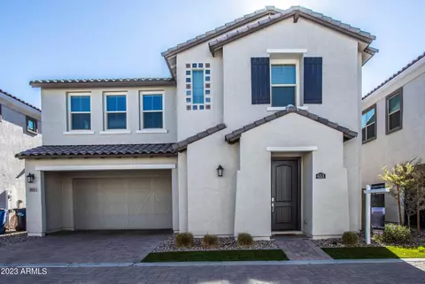 653 N Bay Dr, Gilbert, AZ 85233