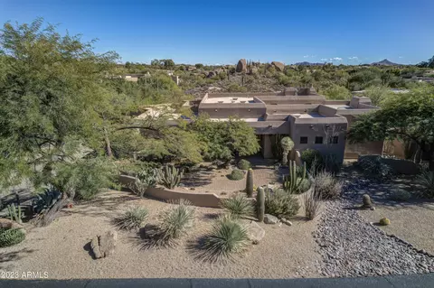 2032 N Smoketree Dr, Carefree, AZ 85377