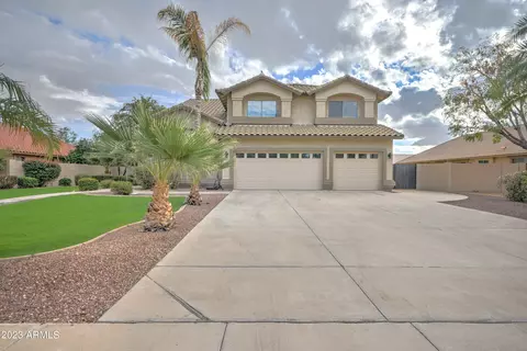 153 E Lowell Ave, Gilbert, AZ 85295 photo 2