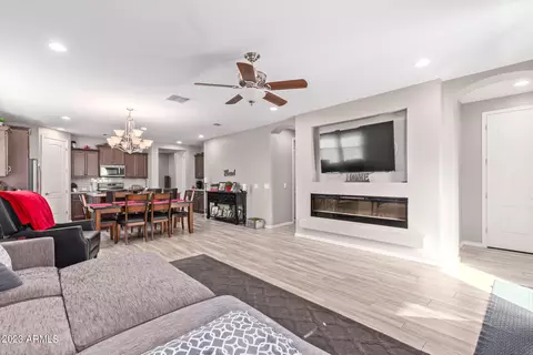 3761 E Welton Ln, Gilbert, AZ 85295 photo 5