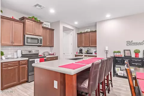 3761 E Welton Ln, Gilbert, AZ 85295 photo 7
