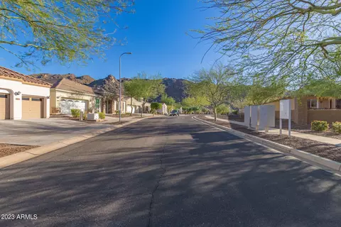 10007 S 6th Pl, Phoenix, AZ 85042 photo 3