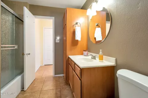 802 E Campus Dr, Tempe, AZ 85282 photo 16