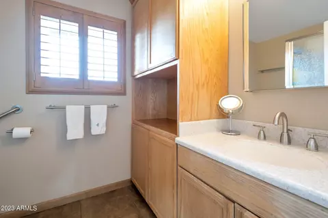 802 E Campus Dr, Tempe, AZ 85282 photo 12