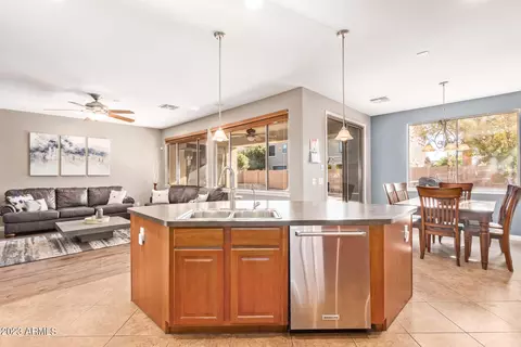 587 E Benrich Dr, Gilbert, AZ 85295 photo 17