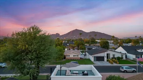 5425 E Verde Ln, Phoenix, AZ 85018 photo 3