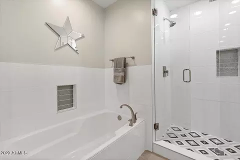5425 E Verde Ln, Phoenix, AZ 85018 photo 21