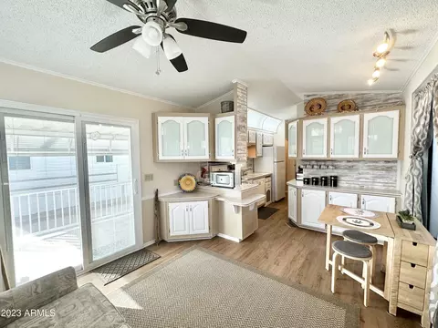 164 S Limestone Dr, Apache Junction, AZ 85119 photo 15