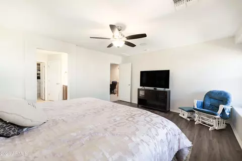 853 S Pheasant Dr, Gilbert, AZ 85296 photo 9