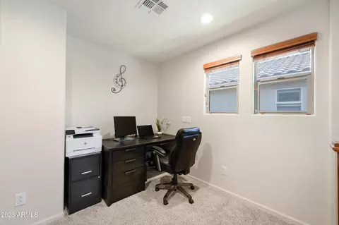 853 S Pheasant Dr, Gilbert, AZ 85296 photo 15