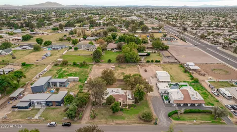 13627 E Shannon St, Gilbert, AZ 85295 photo 3
