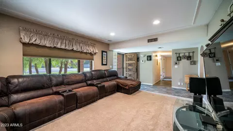 642 E Houston Ave, Gilbert, AZ 85234 photo 13